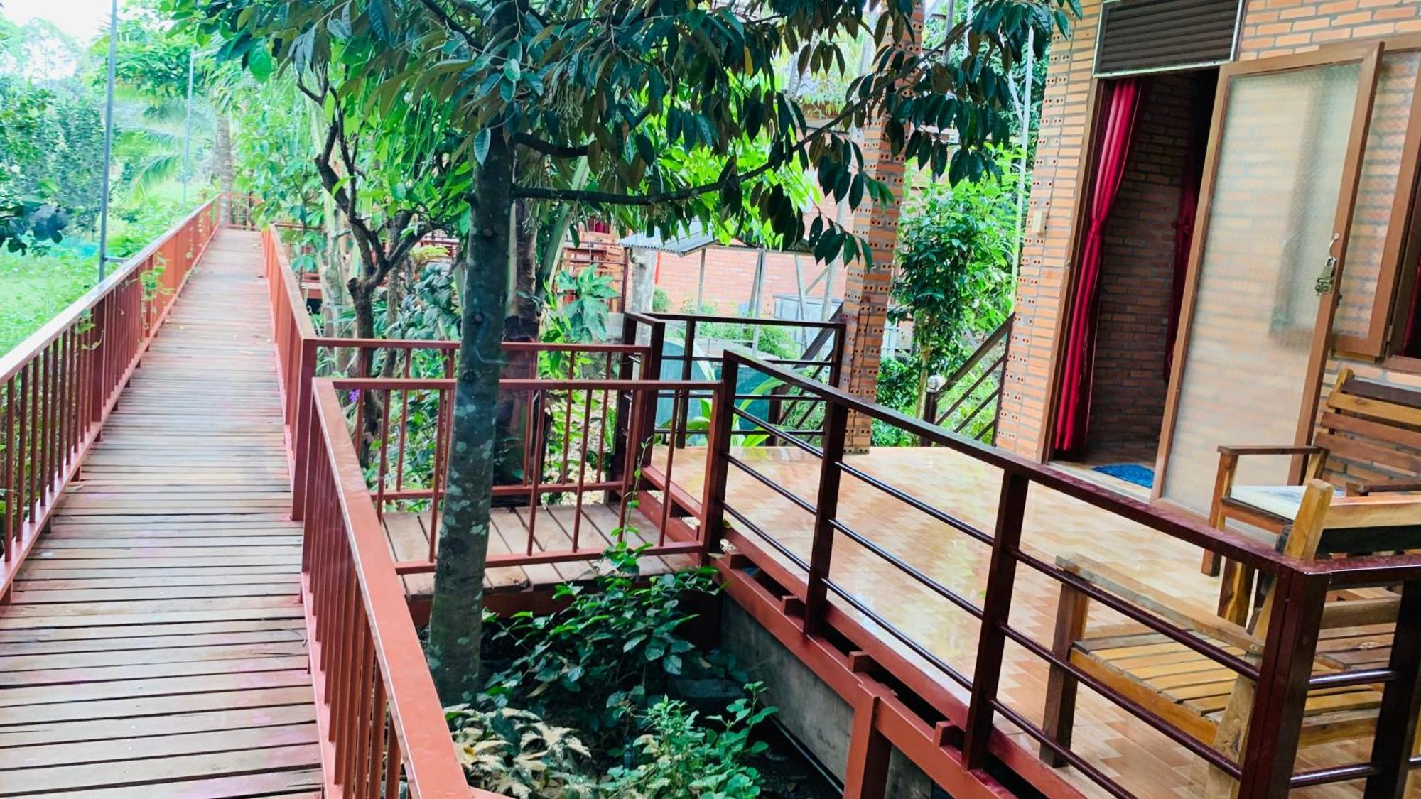 Gibbon Singing Home Stay Quan Tom 외부 사진