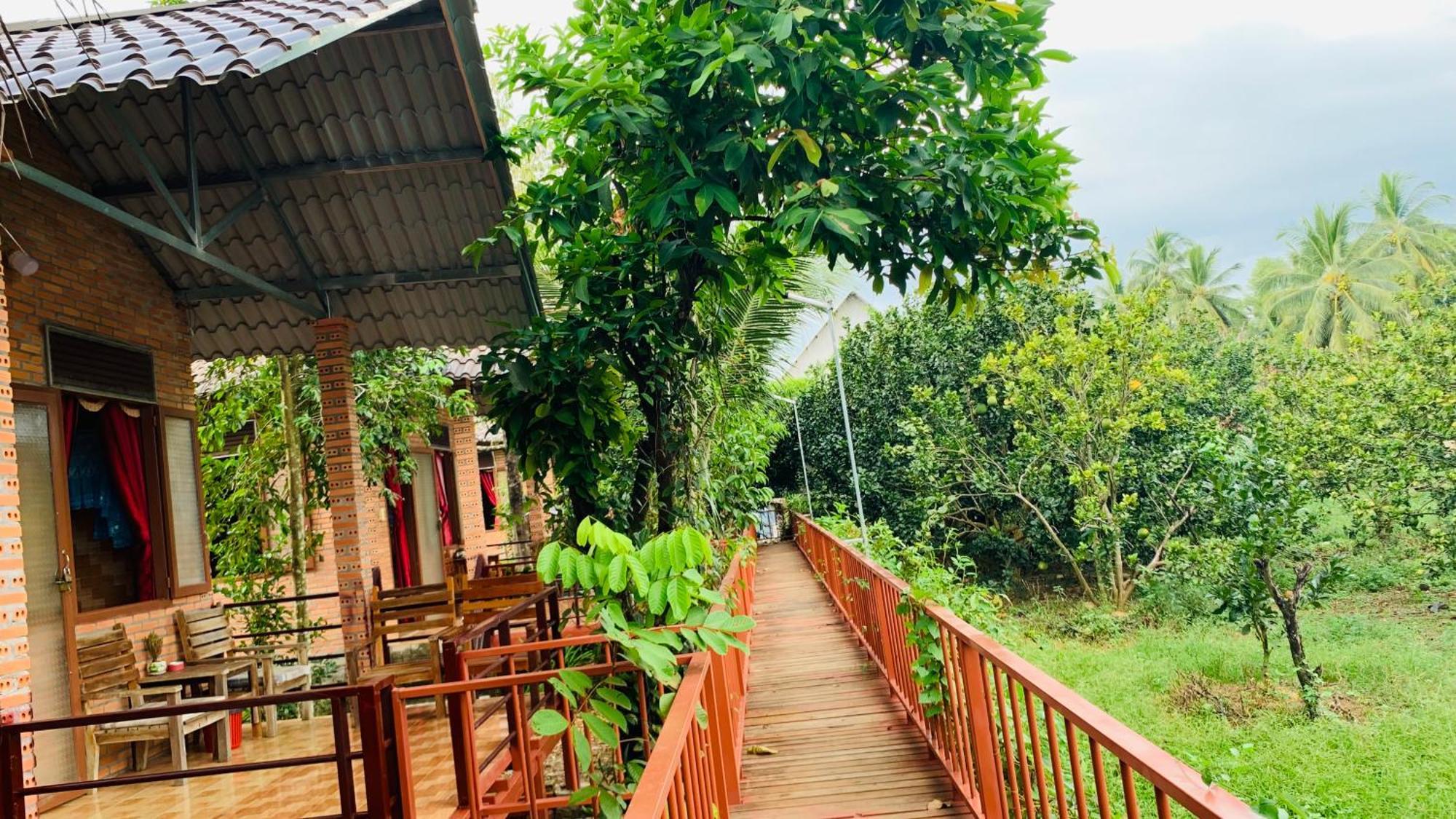 Gibbon Singing Home Stay Quan Tom 외부 사진