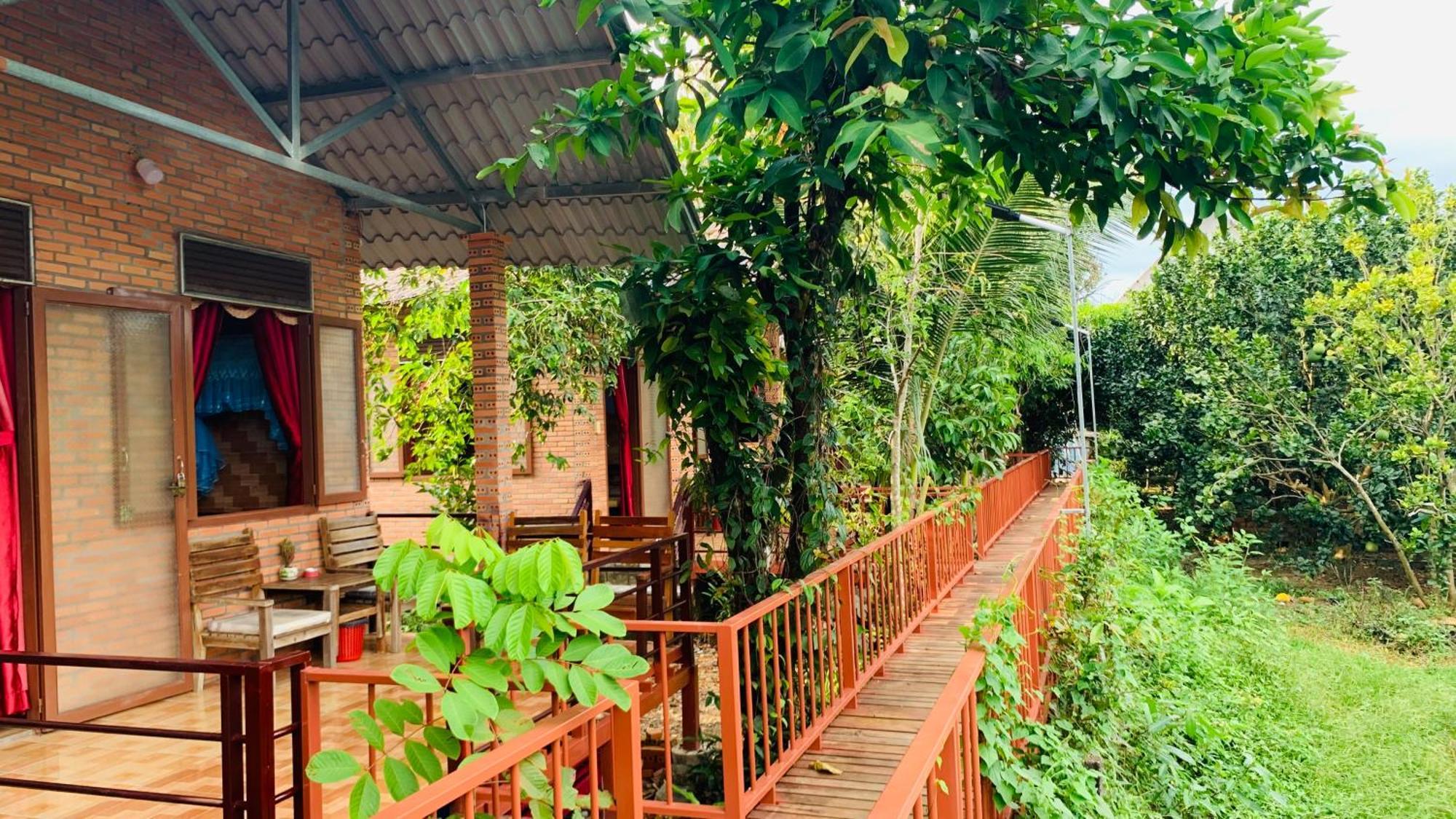 Gibbon Singing Home Stay Quan Tom 외부 사진