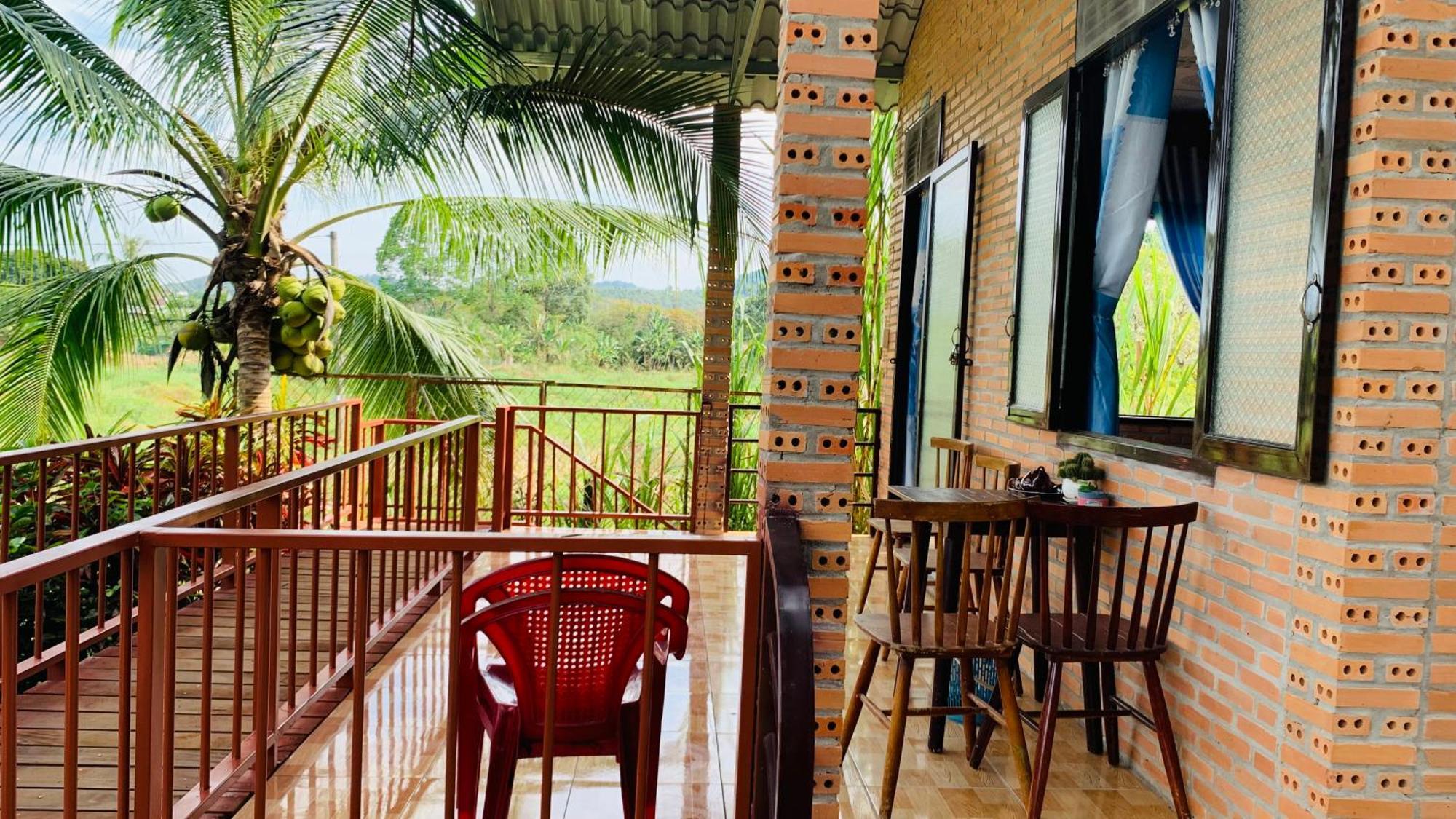 Gibbon Singing Home Stay Quan Tom 외부 사진