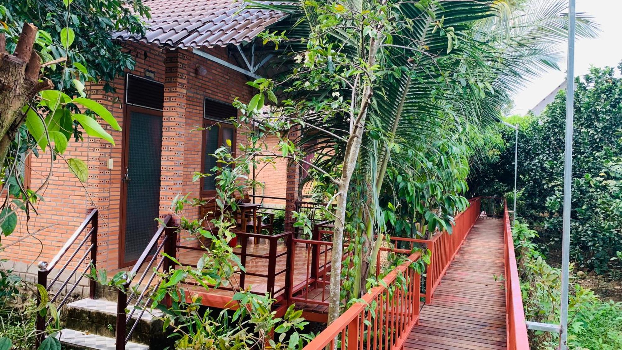 Gibbon Singing Home Stay Quan Tom 외부 사진